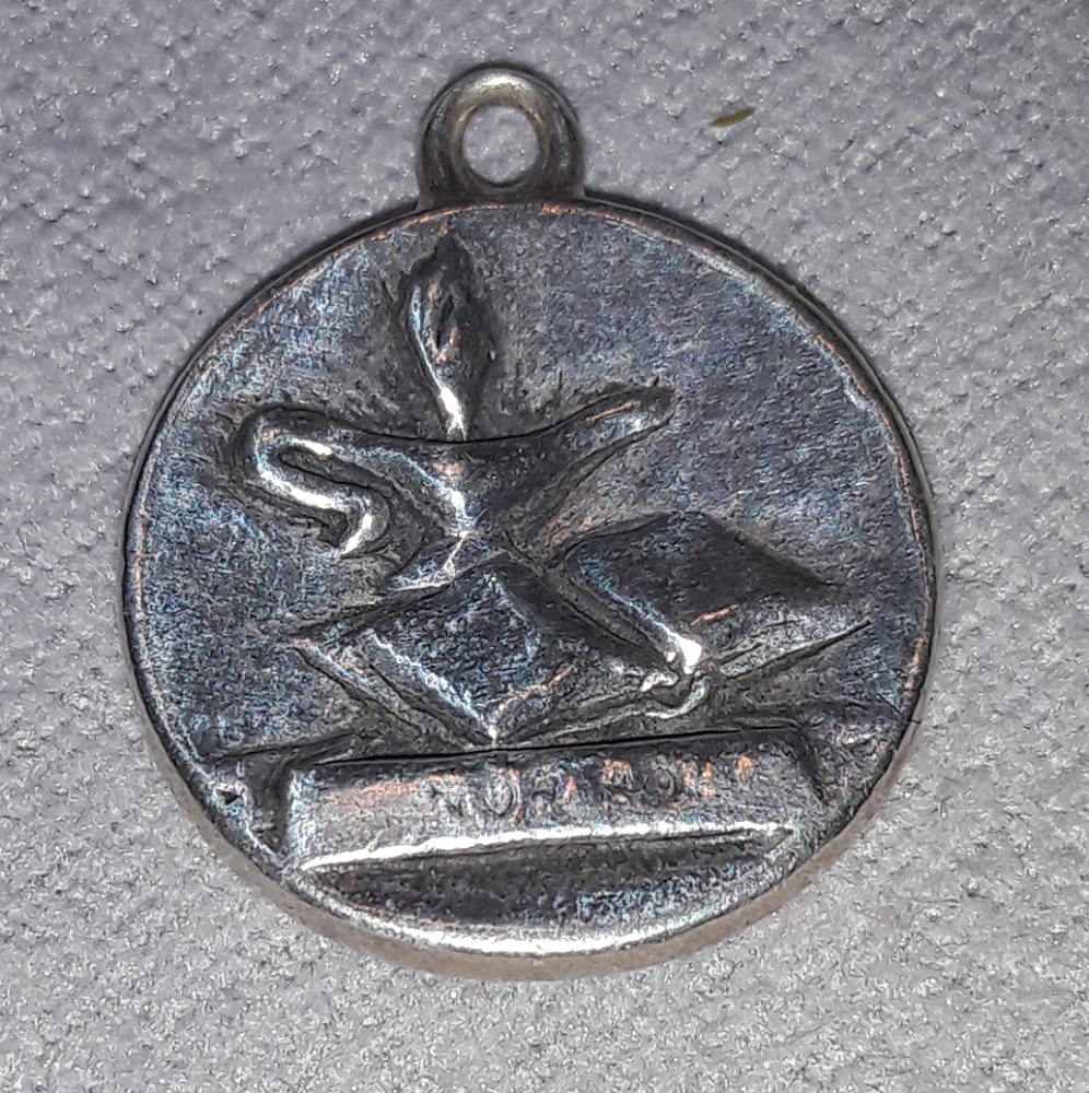RETIRED JAMES AVERY HONOR ROLL CHARM